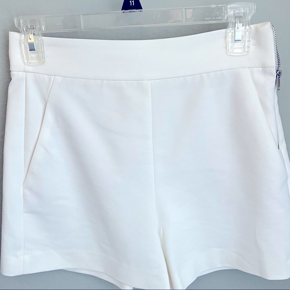 ZARA white shorts (US XS)- new with tags.